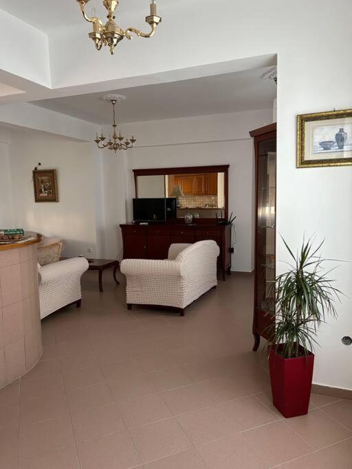 Fotini'S Apartment Naxos City Exterior photo